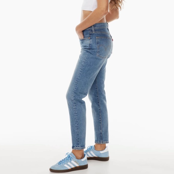 Levi’s Wedgie Jeans - Picture 1 of 8